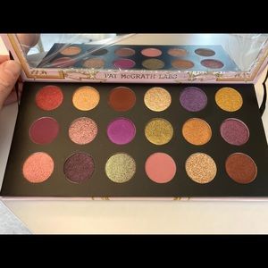 Pat McGrath Eyeshadow Palette